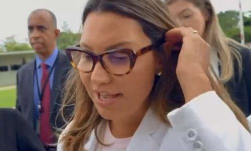 Janja expulsa filha de Lula de sala reservada no Sambódromo; discussão ocorreu diante de Alckmin