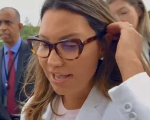 Janja expulsa filha de Lula de sala reservada no Sambódromo; discussão ocorreu diante de Alckmin