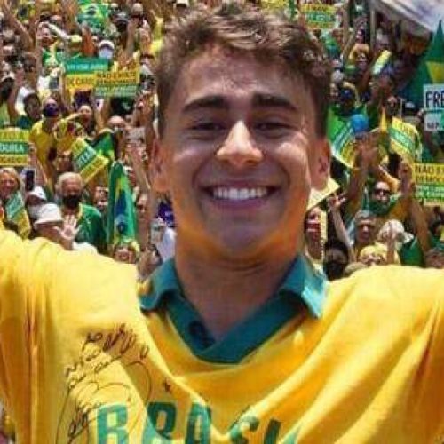 Nikolas Ferreira, destemido, manda recado a Moraes e é seguido pela massa (Veja o vídeo!)