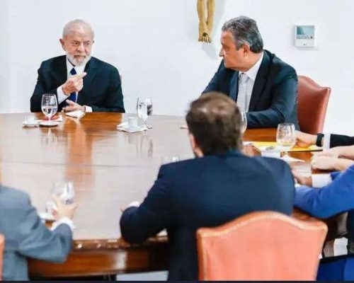 Camilo Santana, mais um petista, abandona o governo Lula