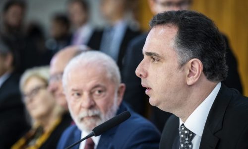 Rodrigo Pacheco recebe a pior notícia antes da eleição: Cleitinho Azevedo lidera pesquisa para governo de Minas