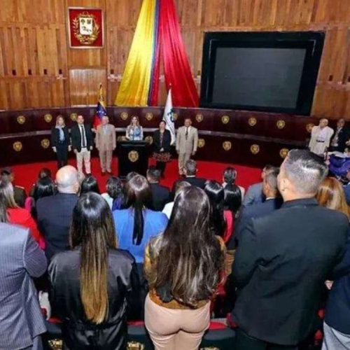 Oito ministros do Tribunal Supremo de Justiça da Venezuela são destituídos