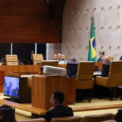 Ex-assessor de ministro do STF é preso por stalking e violência psicológica contra esposa juíza