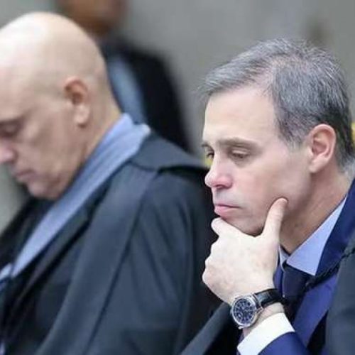 Esquerda promove fake news covarde e orquestrada contra ministro André Mendonça