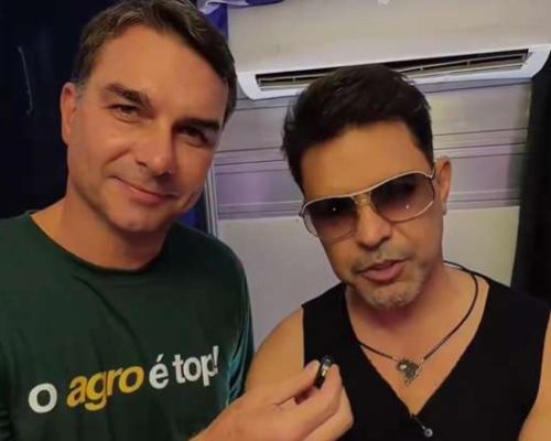 Zezé Di Camargo manda recado a Bolsonaro em encontro com Flávio