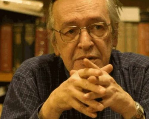 Filha de Olavo de Carvalho é encontrada morta dentro de sua casa