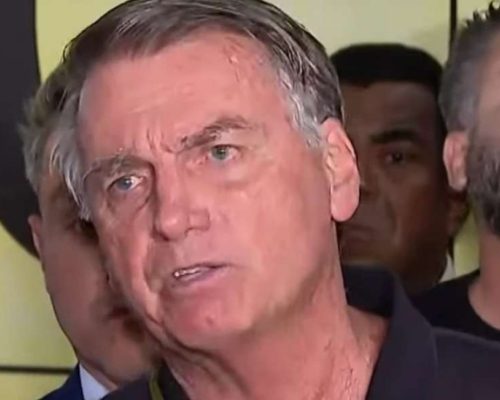 URGENTE: Bolsonaro retorna ao centro cirúrgico por soluços persistentes