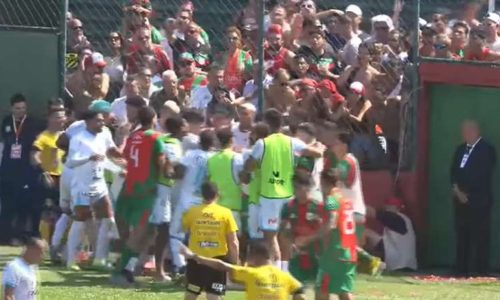 Final do Paulistão A3 termina em pancadaria generalizada entre jogadores (veja o vídeo)