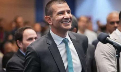 Douglas Ruas é eleito presidente da Alerj e se fortalece para enfrentar Eduardo Paes nas eleições ao governo do Rio