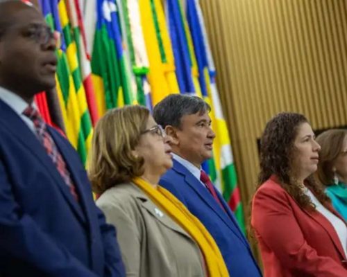 Ex-ministro demitido por assédio arruma nova ‘boquinha’ em gestão petista