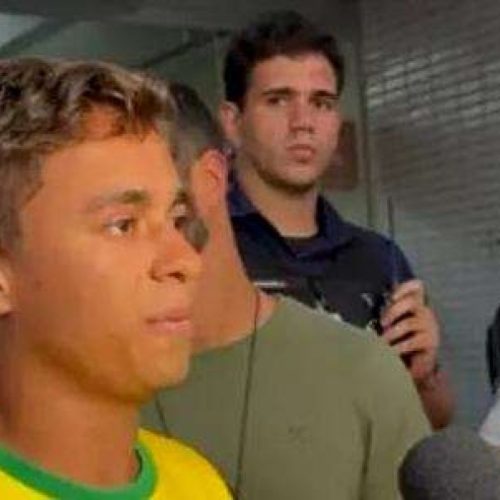 Nikolas dá lapada na velha e putrefata mídia após raio na Caminhada pela Liberdade (Veja o vídeo)