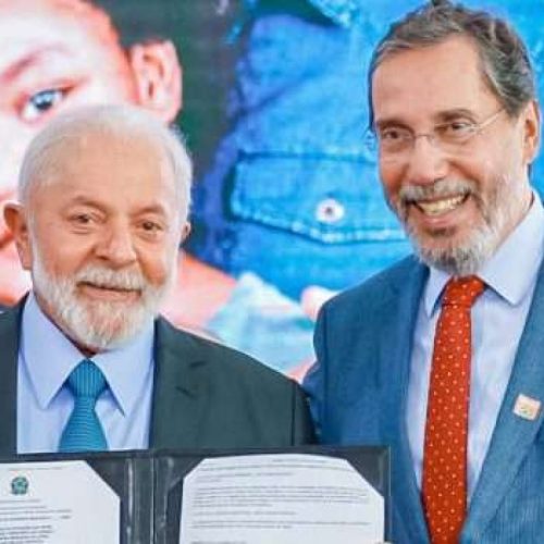 Jornalista da Globo admite erro ao defender abusos de Moraes: “Alimentamos esse monstro”