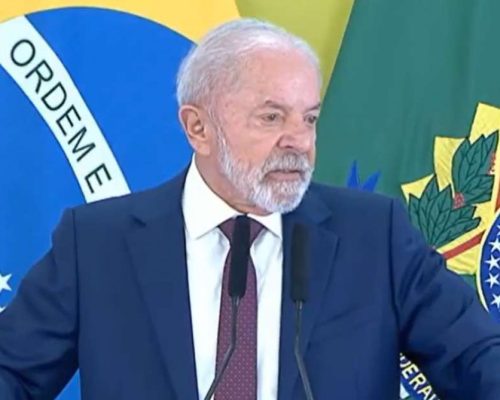 Lula abre fogo contra GloboNews após imagem relacionar seu nome ao escândalo do Banco Master