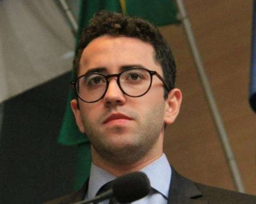 Vereador Eduardo Moura ataca João Campos e revela suposta fraude (VEJA O VÍDEO)