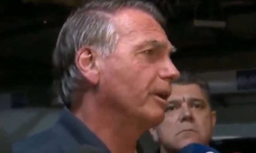 Defesa de Bolsonaro pede ao STF autorização para cirurgia no ombro direito