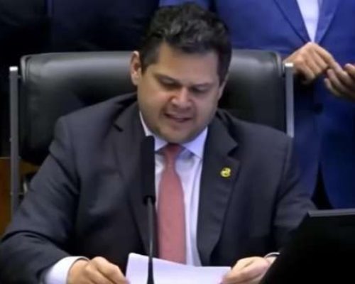 Reviravolta na prisão de Bolsonaro avança no Congresso
