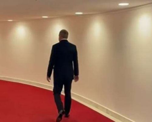 Toffoli cede sob pressão e deixa a reunião abatido (Veja o vídeo)