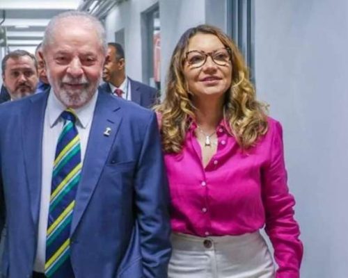 Janja diz nova asneira, web não perdoa e faz sugestão para Merval, Leitão e Fernanda Montenegro