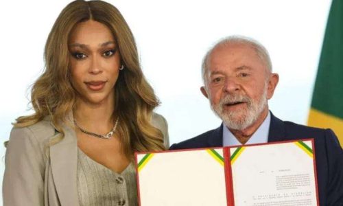 Lula erra ao chamar Érika Hilton de ‘ele’ e a parlamentar exige respostas (Veja o vídeo)