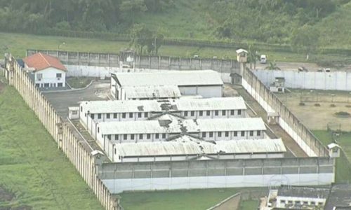 Ex-chanceler peruano morre dentro da prisão de Gericinó, Rio