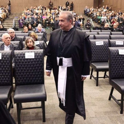 Desembargador que absolveu estuprador de menina de 12 anos recua e restabelece condenação
