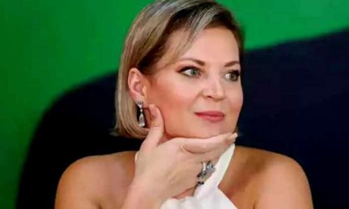 Oficiais de Justiça saem à caça de Joice Hasselmann que se esconde para evitar citação em ação de Michelle Bolsonaro