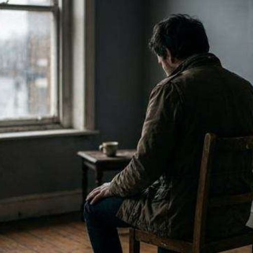 A geração de homens mais desorientada da história: como a desconstrução cultural produziu uma epidemia silenciosa de abandono e suicídio