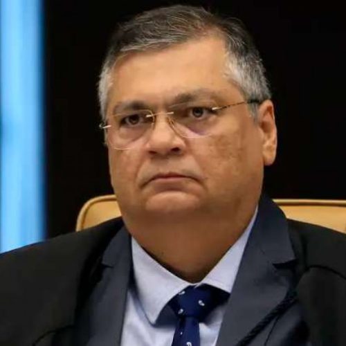 Enfermeira que xingou Flávio Dino no avião vira ré no STF