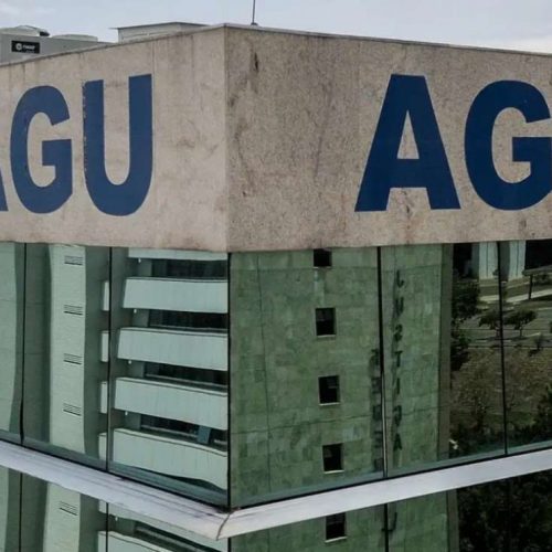 AGU de Lula recua após tentativa de censura contra jornalistas críticos ao PL da Misoginia