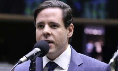 Rodrigo Valadares consolida liderança com chapa unida enquanto adversários enfrentam fragmentação