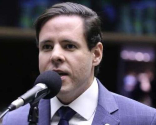 Rodrigo Valadares consolida liderança com chapa unida enquanto adversários enfrentam fragmentação