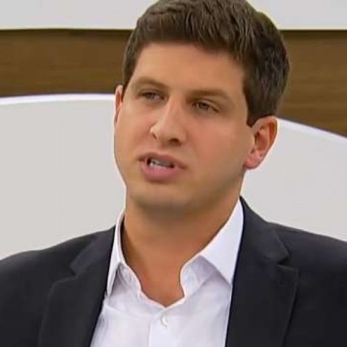 Impeachment e CPI avançam contra João Campos