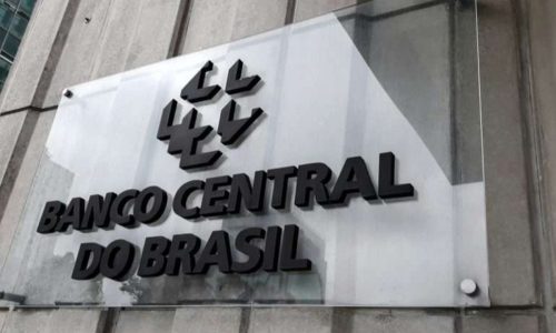 Destruição do Banco Central começa; chefes renunciam durante sindicância