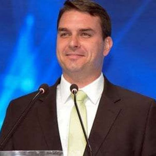 Valdemar aponta “peça‑chave” que garante vitória de Flávio Bolsonaro