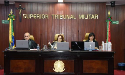 Associação de Jornalistas cobra do STM a responsabilidade histórica da farda brasileira