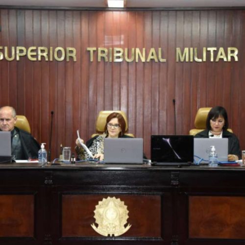 Associação de Jornalistas cobra do STM a responsabilidade histórica da farda brasileira
