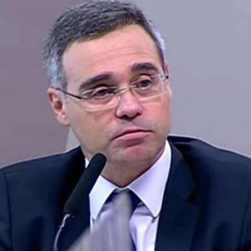 Mendonça vota no STF e cobra resposta a ‘roubo de bilhões’ contra vulneráveis