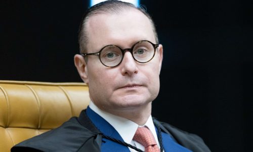 Contra posição da PF e da PGR, Zanin solta lobista acusado de ser peça-chave em esquema de venda de sentenças no STJ