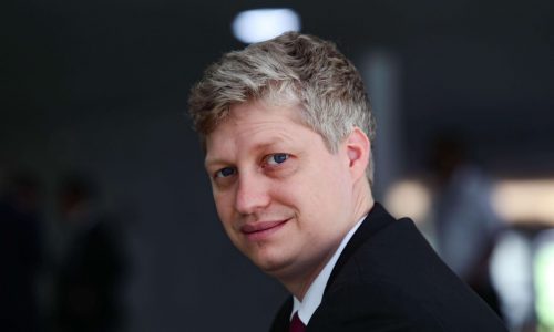 PGR denuncia Marcel van Hattem por discurso na tribuna da Câmara e parlamentar acusa afronta à imunidade constitucional