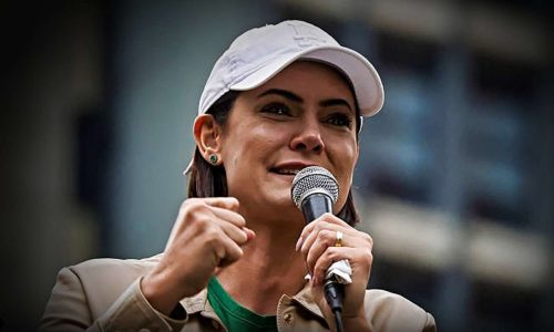 Esquerda espalha fake news sobre Michelle Bolsonaro como vice de Caiado