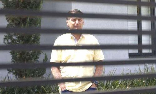 Bolsonaro recebe alta hospitalar após duas semanas internado com broncopneumonia