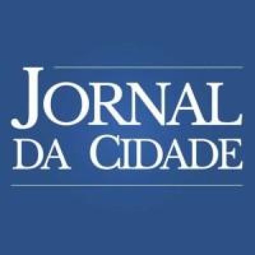 Surge nome para ser vice de Flávio Bolsonaro enquanto alianças se formam
