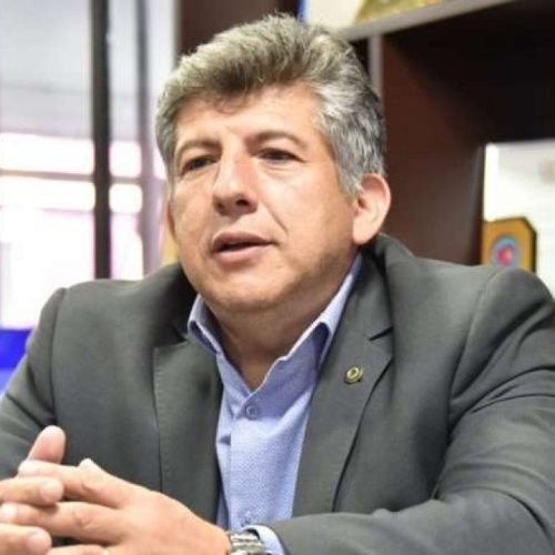Deputado, marido de prefeita de importante capital, ganha o codinome “Janjo” e vira motivo de chacota
