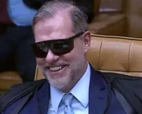 A toga de Toffoli: mais suja que pau de galinheiro – Veja o vídeo