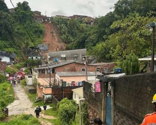 Pernambuco decreta situação de emergência em 27 cidades após temporal deixar 6 mortos e quase 3 mil desabrigados