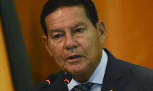 Mourão não comparece à votação do PL da Dosimetria e decepciona eleitores conservadores