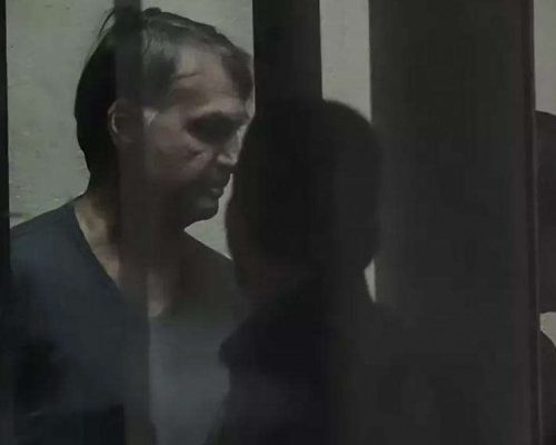 Desumano! “Carcereiro” nega fisioterapia a Bolsonaro que apresenta “atrofia muscular”