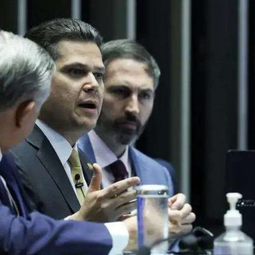 Alcolumbre dá início ao contra-ataque e faz anúncio perturbador para o governo