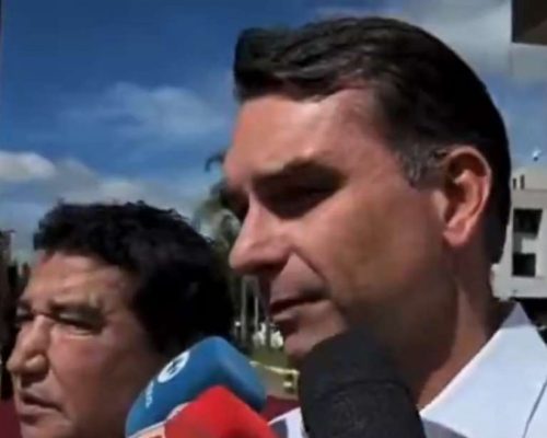 Flávio Bolsonaro obtém vitória judicial contra fake news que o vinculava ao Comando Vermelho