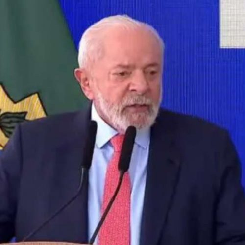 Lula inicia corrida eleitoral com a menor vantagem dos últimos 16 anos